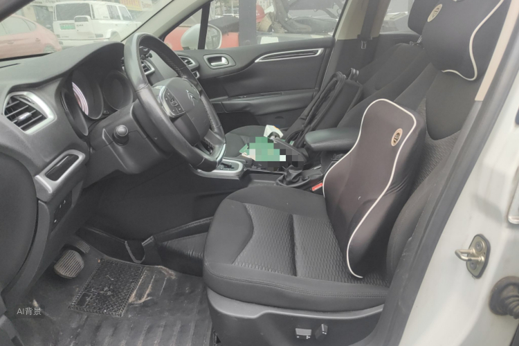 Citroen C4L 2015 car image #17