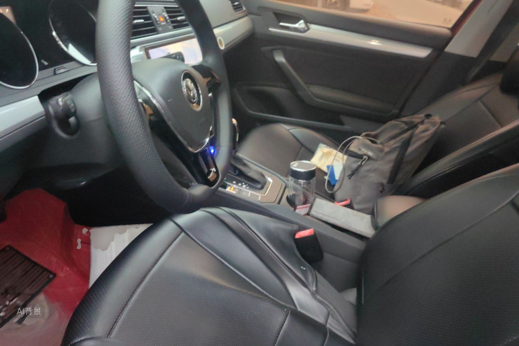 Volkswagen Lamando 2018 immagine di auto #17