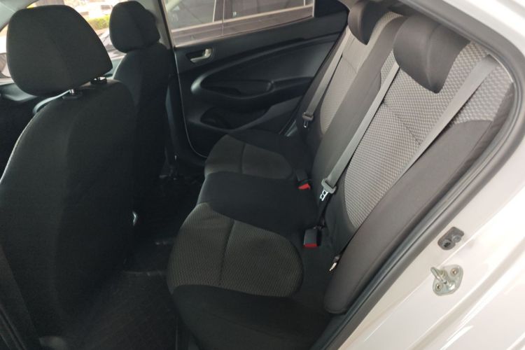 Hyundai Reina 2019 #17 Hyundai Reina 2019 car image #17