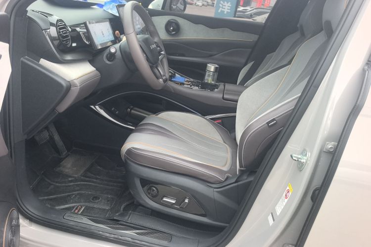 BYD Frigate 07 2023 #17 BYD Frigate 07 2023 car image #17