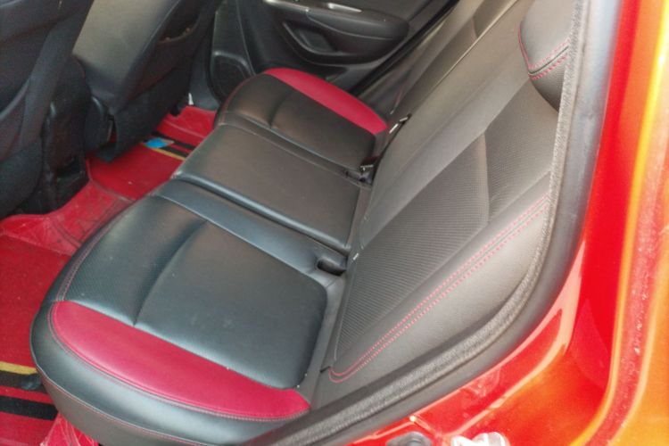 Changan CS15 2017 imagen de coche #17