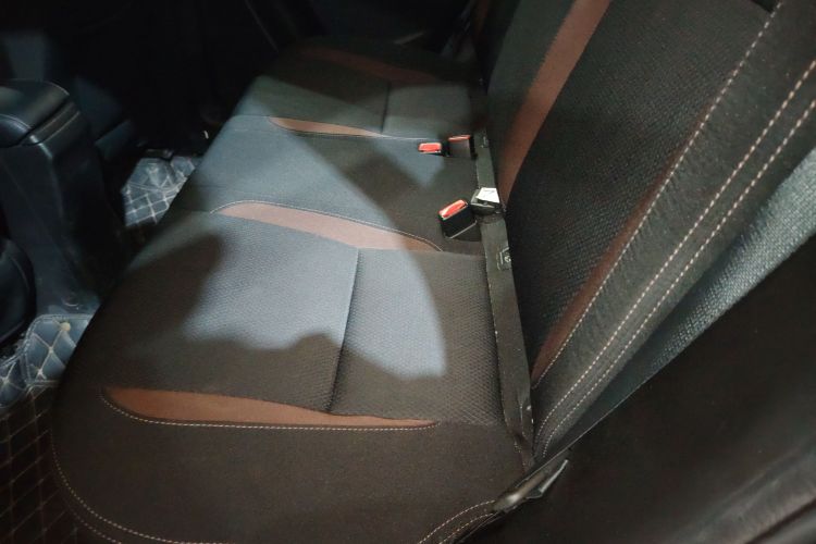 铃木 骁途 2017 汽车图片 #17