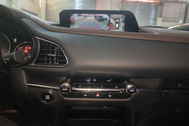 Mazda CX-30 2020 car image #17