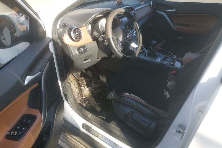 MG GS 2017 car image #17