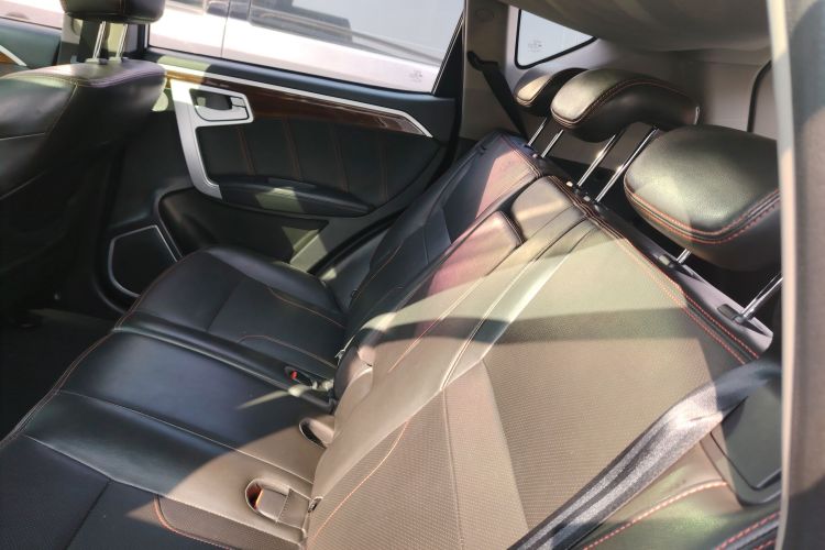 GEELY GX7 2016 #17 GEELY GX7 2016 car image #17