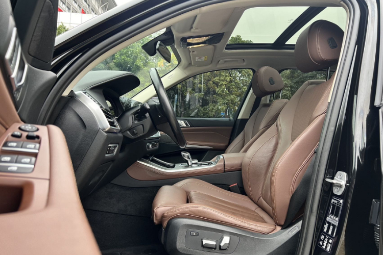 BMW X5 (Imported) 2022 car image #17