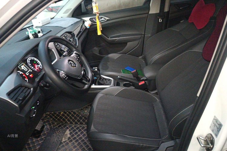 Volkswagen T-Cross 2020 car image #17