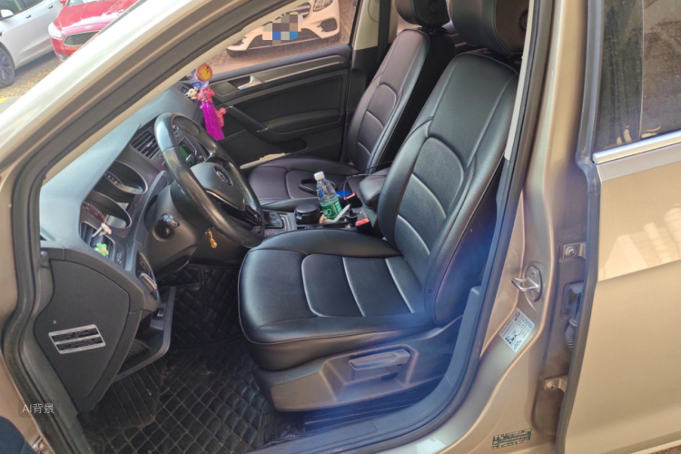 Volkswagen Golf 2015 immagine di auto #17