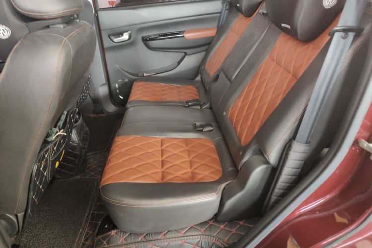 SWM斯威汽车 SWM斯威X3 2019 #17 SWM斯威汽车 SWM斯威X3 2019 汽车图片 #17