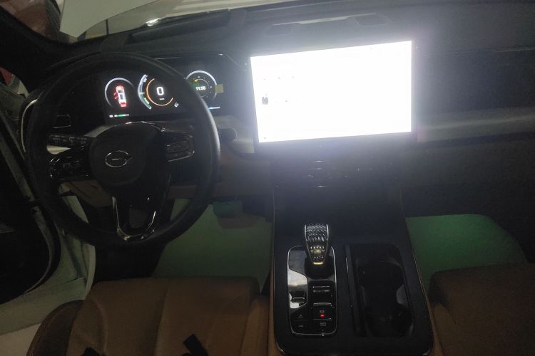 GAC Trumpchi ES9 2023 car image #17