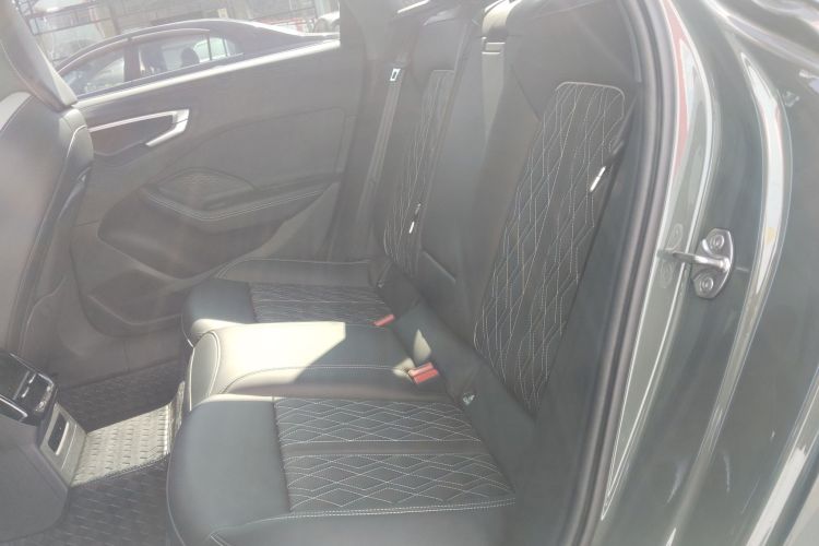 Audi FAW Audi A5L 2025 #17 Audi FAW Audi A5L 2025 car image #17