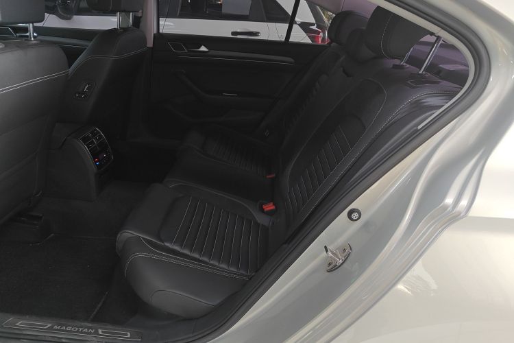 Volkswagen Magotan 2020 #17 Volkswagen Magotan 2020 car image #17