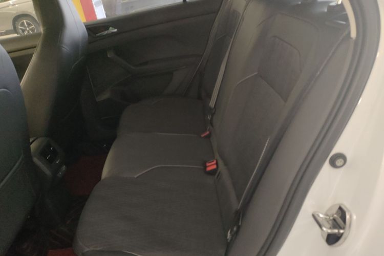 Volkswagen T-Cross 2021 car image #17