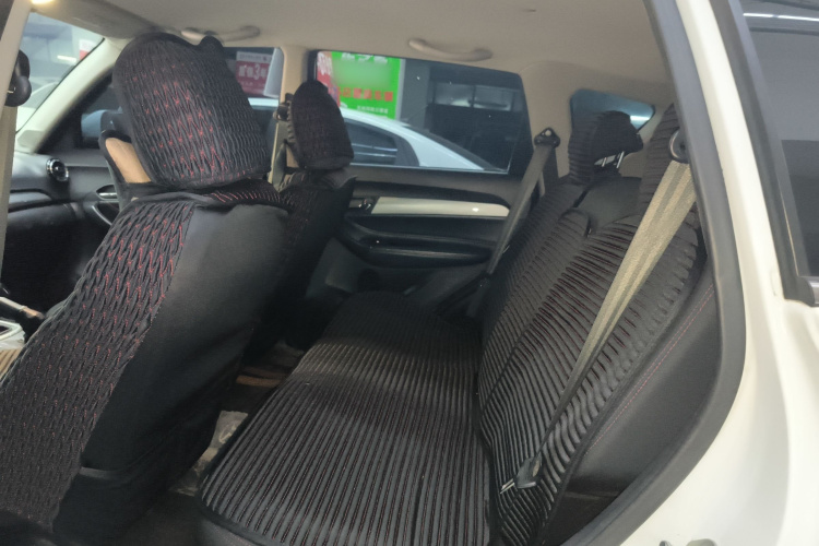 Kaiyi X3 2019 car image #17
