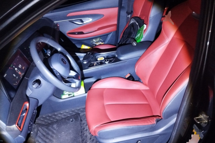 Changan UNI-T 2020 car image #17