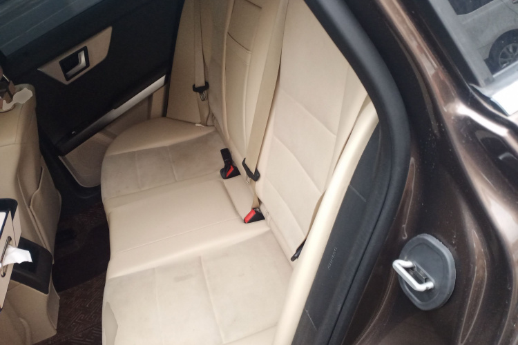 Mercedes-Benz GLK Class 2015 car image #17