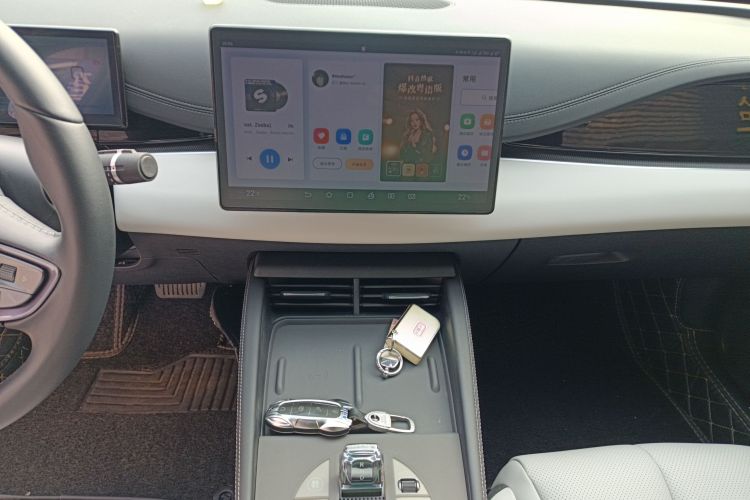 BYD Seal 06 New Energy 2024 car image #17