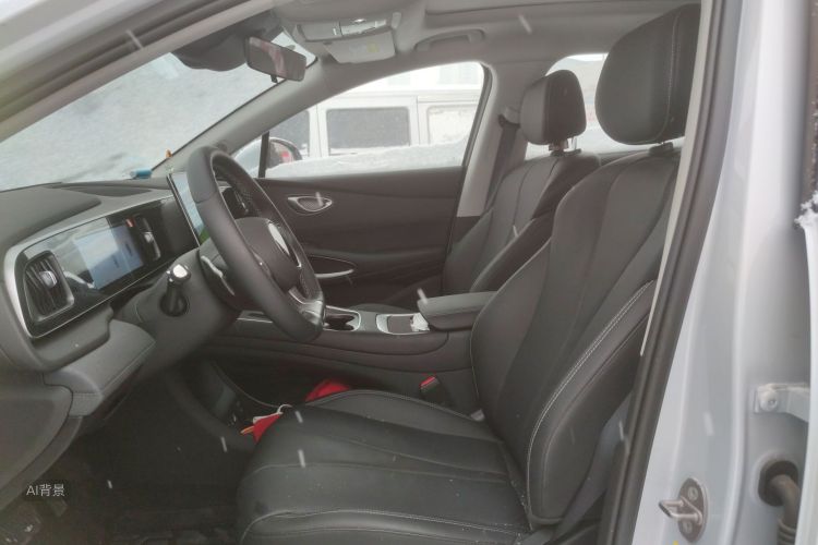 BYD Sea Lion 05 EV 2025 car image #17