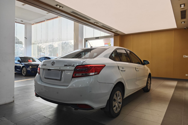 Toyota Yaris L Zhixiang 2019 صورة سيارة #17