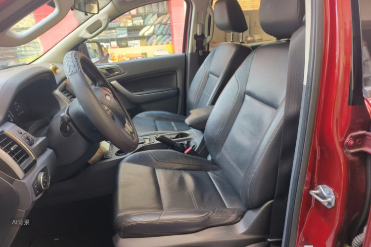 Ford Everest 2016 immagine di auto #17