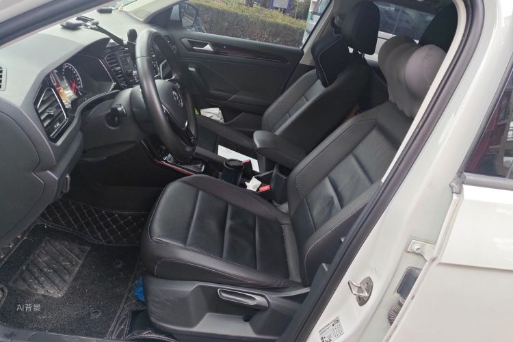 T-Roc 2019 car image #17