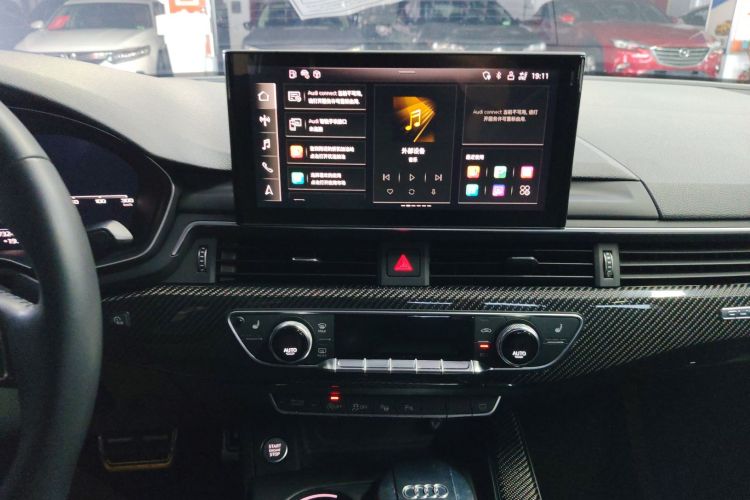 Audi A4L 2020 #17 Audi A4L 2020 car image #17