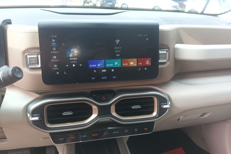 GEELY ICON 2019 car image #17