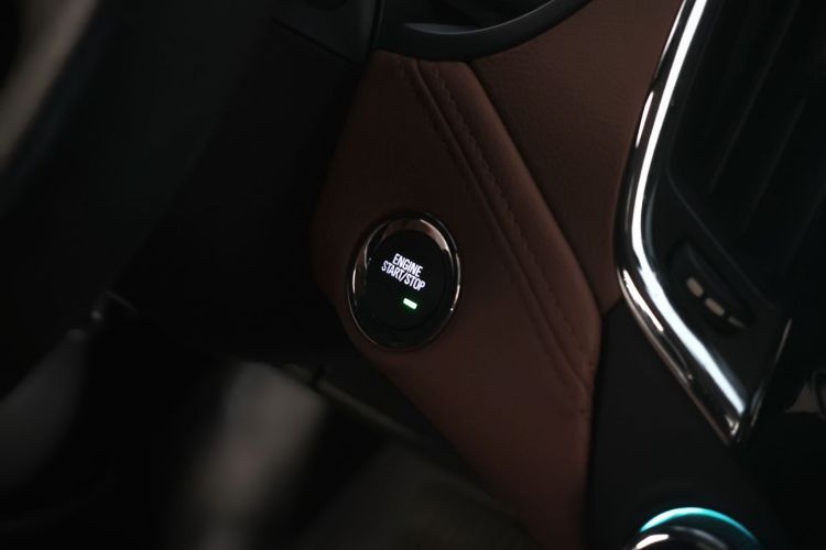 Chevrolet Cruze 2015 #17 Chevrolet Cruze 2015 immagine di auto #17