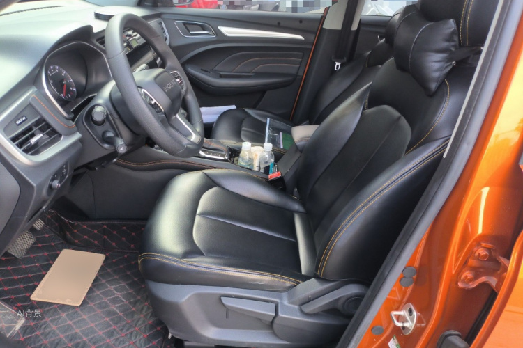 Roewe RX3 2021 car image #17