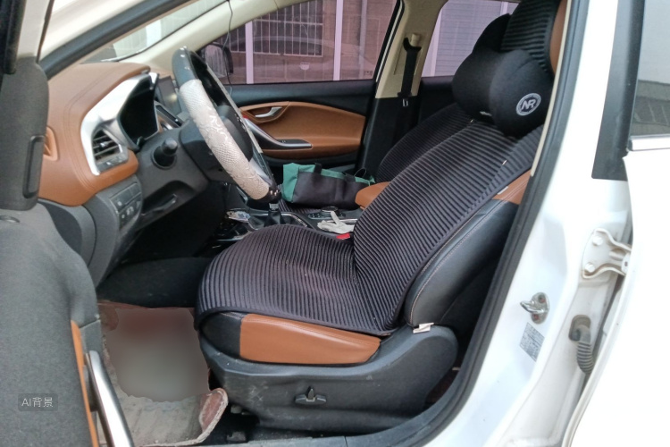 Soueast DX7 2016 car image #17