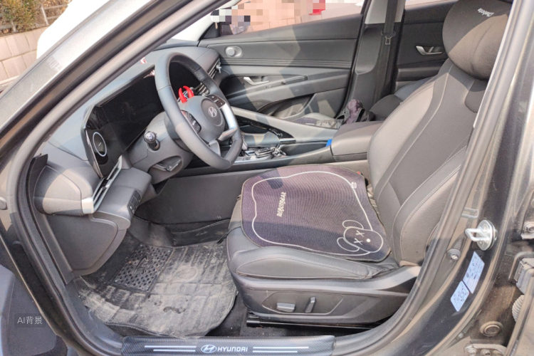Hyundai Elantra 2023 car image #17