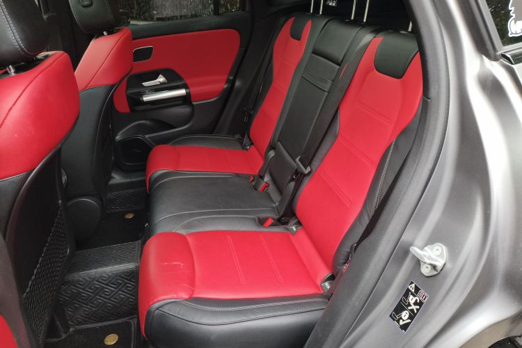 Mercedes-Benz GLA AMG 2023 #17 Mercedes-Benz GLA AMG 2023 car image #17