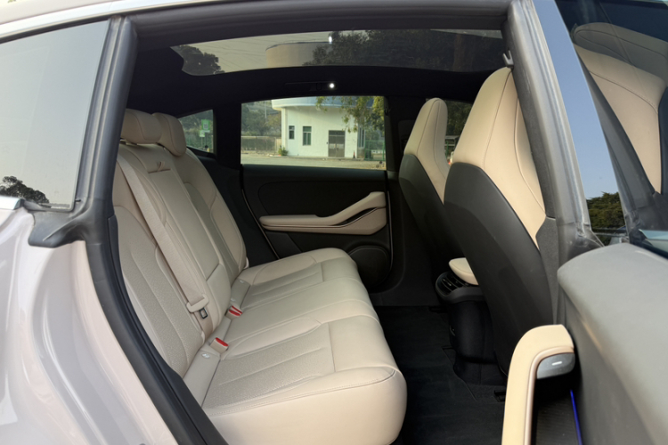 Exceed ET5 2025 immagine di auto #17