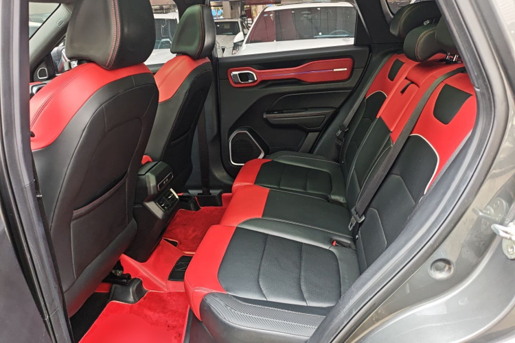 GEELY ICON 2020 car image #17