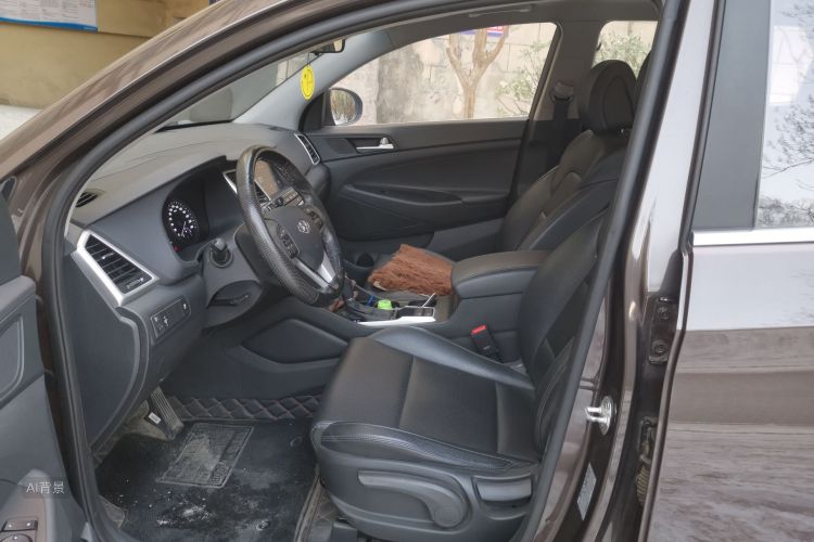 Hyundai Tucson 2017 car image #17