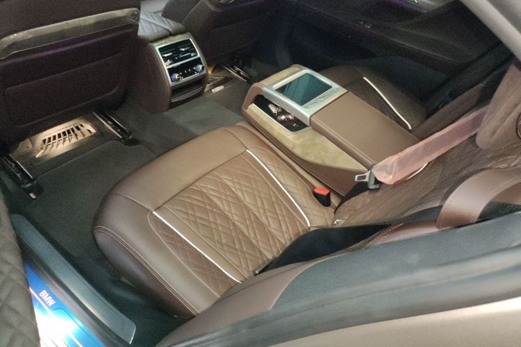 BMW 7 Series 2021 #17 BMW 7 Series 2021 immagine di auto #17