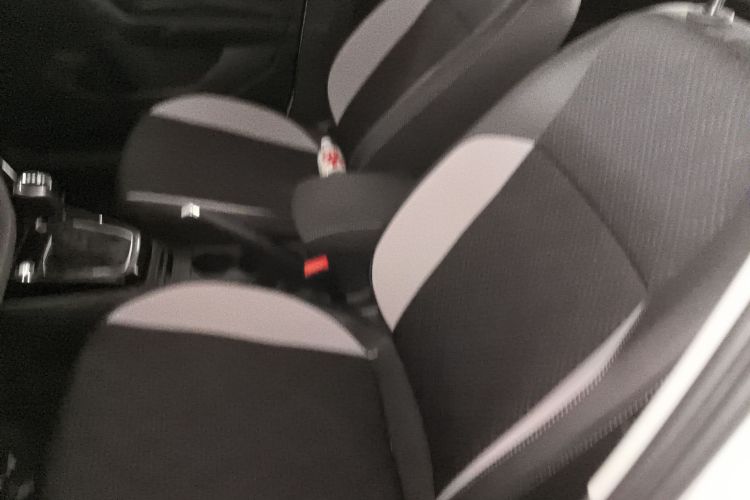Tacqua 2023 car image #17