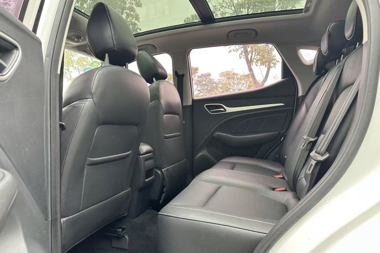 MG ZS 2019 #17 MG ZS 2019 car image #17