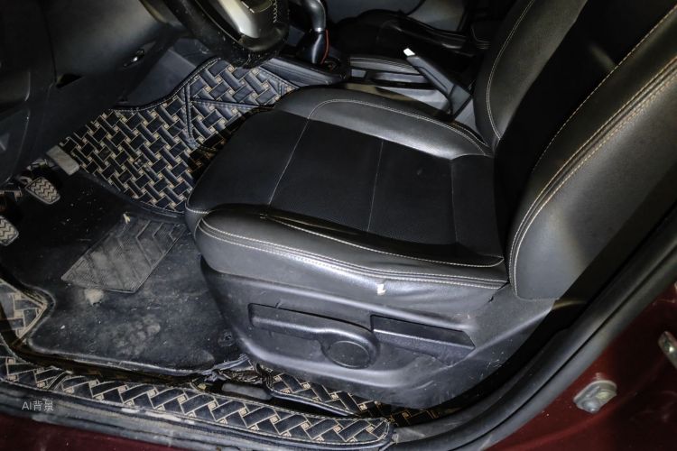 SWM斯威汽车 SWM斯威X7 2017 #17 SWM斯威汽车 SWM斯威X7 2017 汽车图片 #17