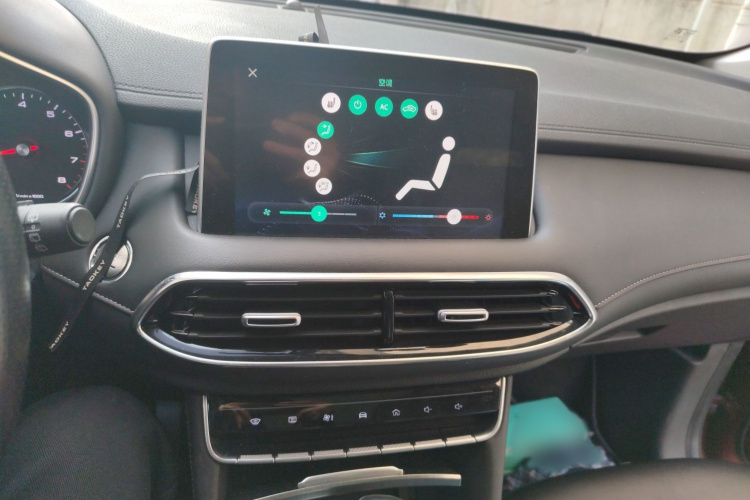 MG HS 2020 car image #17