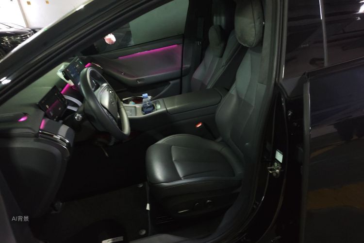 Xpeng P7+ 2024 car image #17