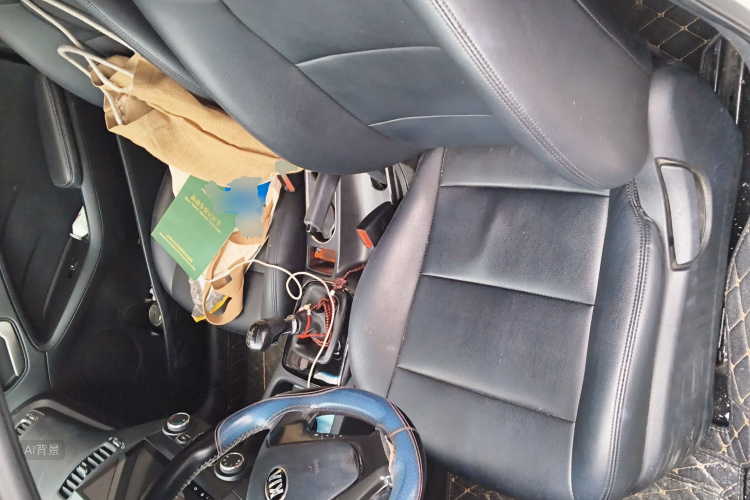 Kia K3 2017 car image #17