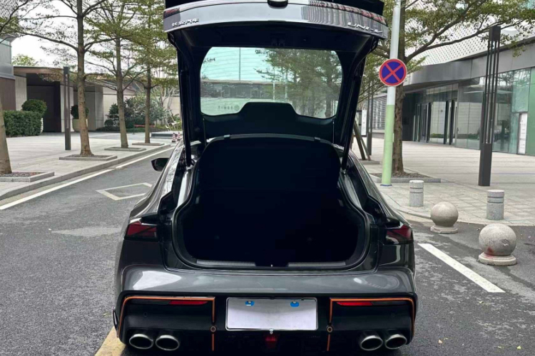 Changan UNI-V 2024 car image #17