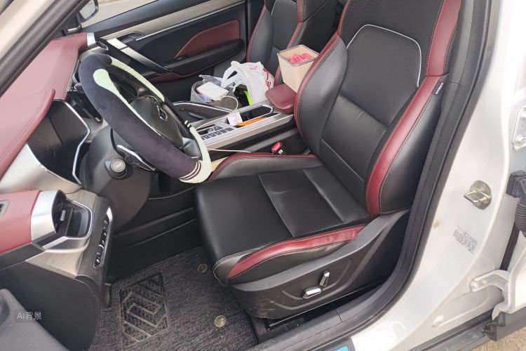 GEELY Coolray 2019 car image #17