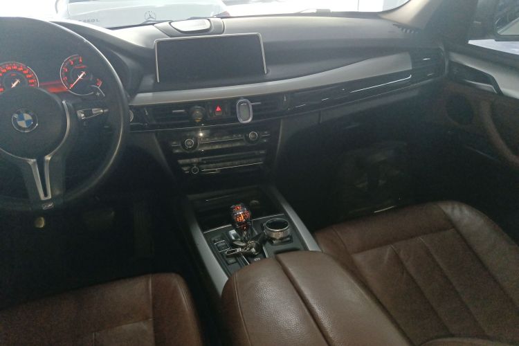 BMW 2016 car image #17