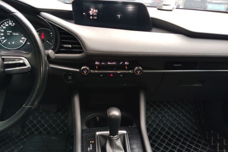 马自达 马自达3 昂克赛拉 2021 汽车图片 #17