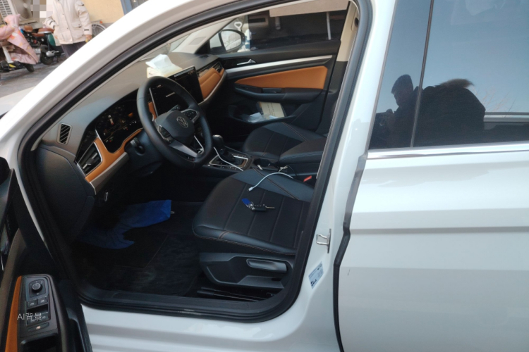 Volkswagen Bora 2023 car image #17