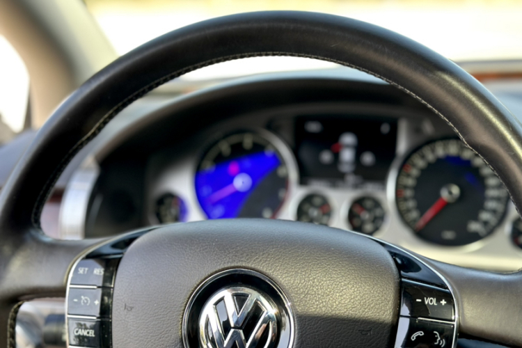 Volkswagen Pheaton 2016 immagine di auto #17