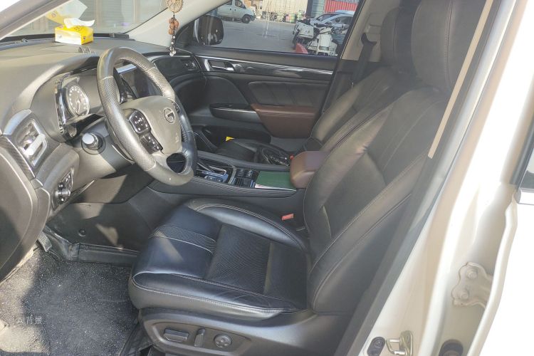 GAC Trumpchi GS7 2017 car image #17