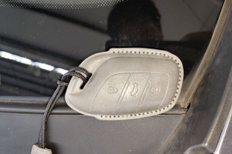 Roewe i5 2023 #17 Roewe i5 2023 car image #17